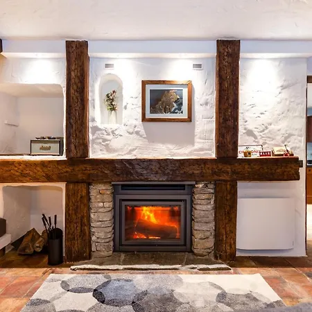 Les Praz - 280sqm - Sauna Cinema Fitness - 5 Bedrooms In Heart Of Les Praz - By Cozee * Chamonix