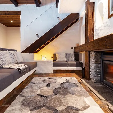 Les Praz - 280sqm - Sauna Cinema Fitness - 5 Bedrooms In Heart Of Les Praz - By Cozee Alpesi faház