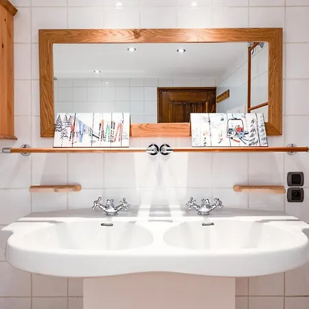 Les Praz - 280sqm - Sauna Cinema Fitness - 5 Bedrooms In Heart Of Les Praz - By Cozee Chalet