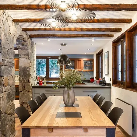 Les Praz - 280sqm - Sauna Cinema Fitness - 5 Bedrooms In Heart Of Les Praz - By Cozee Chalet Chamonix