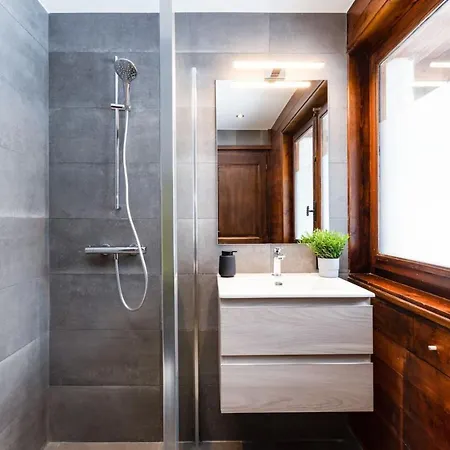 Les Praz - 280sqm - Sauna Cinema Fitness - 5 Bedrooms In Heart Of Les Praz - By Cozee Σαλέ Σαμονί