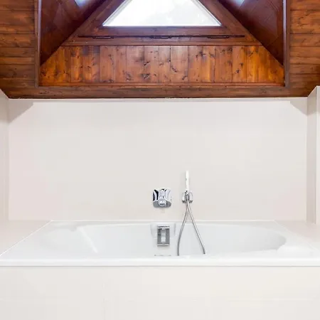 Les Praz - 280sqm - Sauna Cinema Fitness - 5 Bedrooms In Heart Of Les Praz - By Cozee