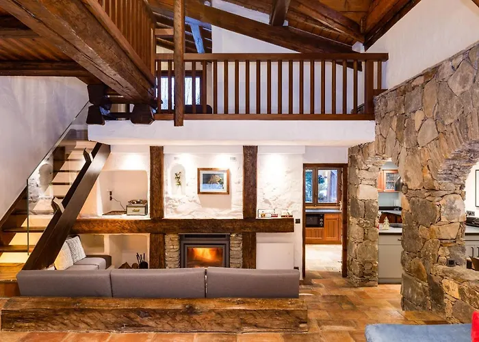 Chalet Les Praz - 280sqm - Sauna Cinema Fitness - 5 Bedrooms In Heart Of Les Praz - By Cozee Chamonix