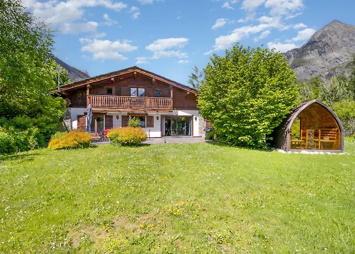 Les Praz - 280sqm - Sauna Cinema Fitness - 5 Bedrooms In Heart Of Les Praz - By Cozee Шале *